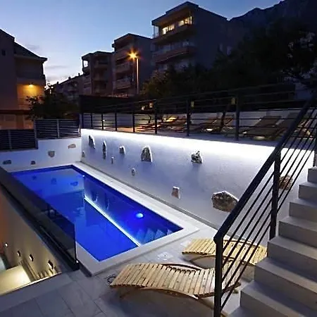 Makarska Apartments 호텔 3*